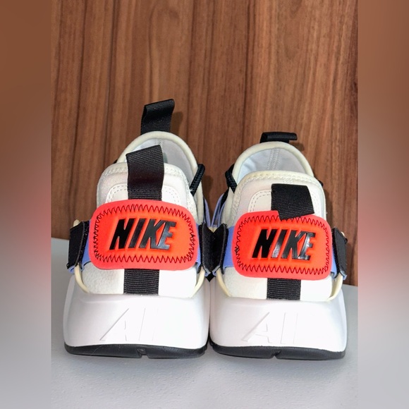 Nike Air Huarache City Low Size 7 - Picture 4 of 15